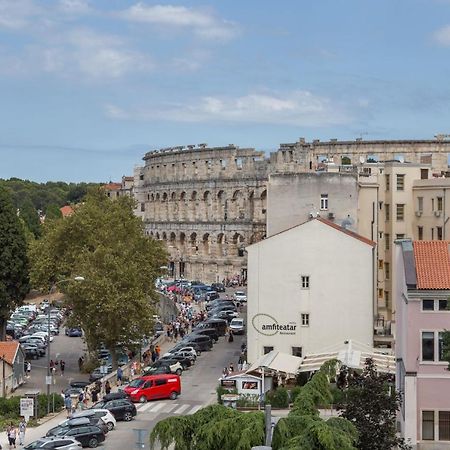 PUY Sylvia Center Apartment מראה חיצוני תמונה