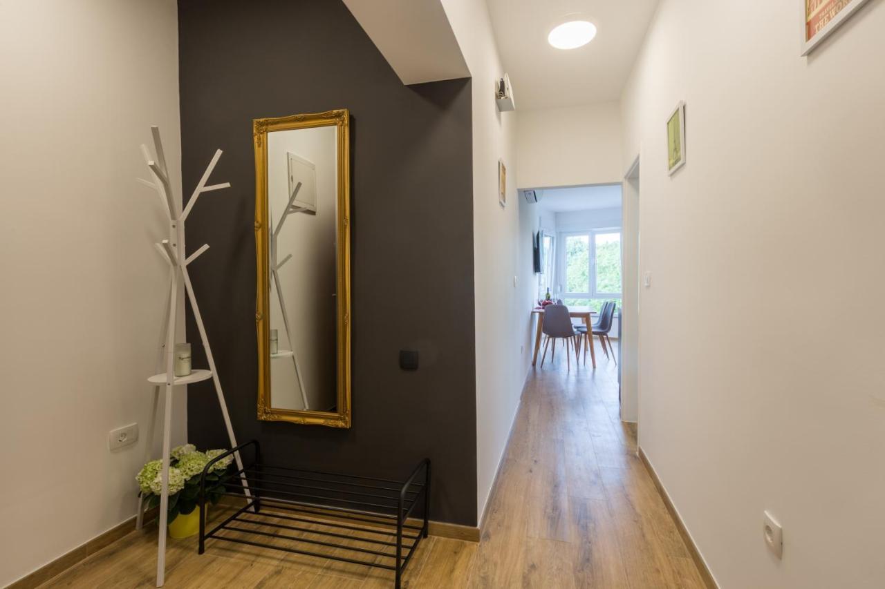 PUY Sylvia Center Apartment מראה חיצוני תמונה