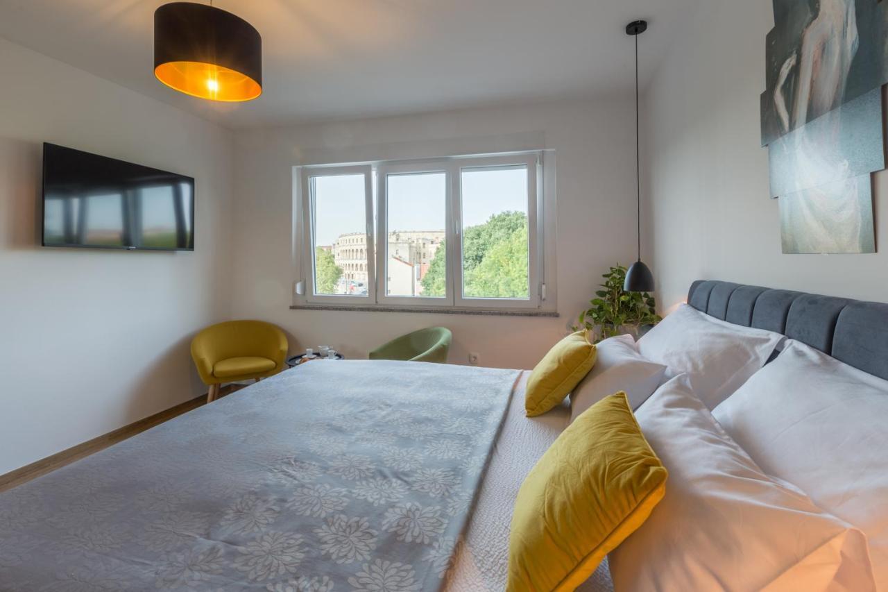 PUY Sylvia Center Apartment מראה חיצוני תמונה
