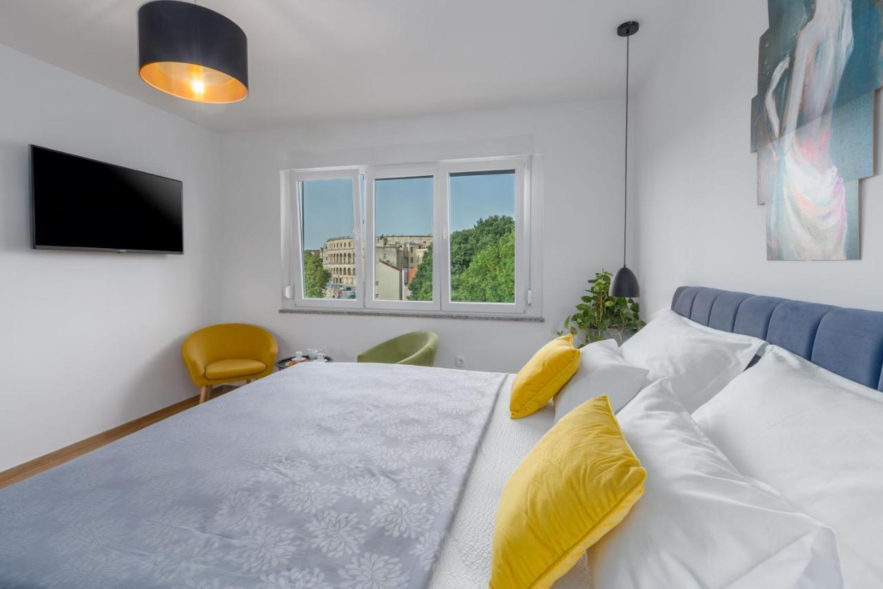 PUY Sylvia Center Apartment מראה חיצוני תמונה